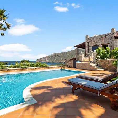 Kambos Horizon & Paradise Villa